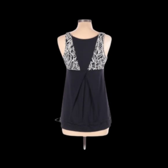 Lululemon Athletica Tank Top - Picture 2 of 2